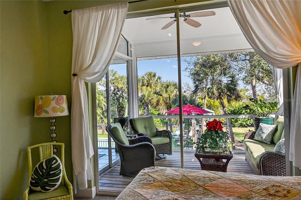 En Venta: $1,299,900 (3 camas, 2 baños, 2395 Pies cuadrados)