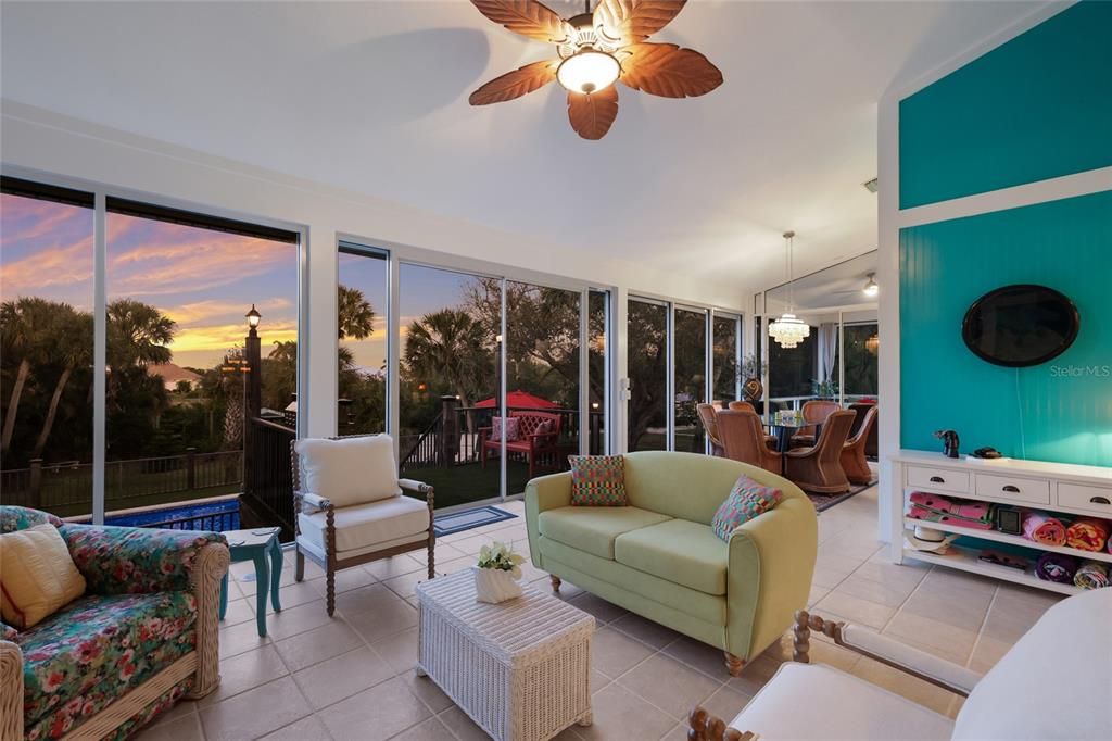 En Venta: $1,299,900 (3 camas, 2 baños, 2395 Pies cuadrados)