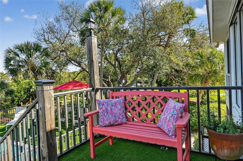 En Venta: $1,299,900 (3 camas, 2 baños, 2395 Pies cuadrados)