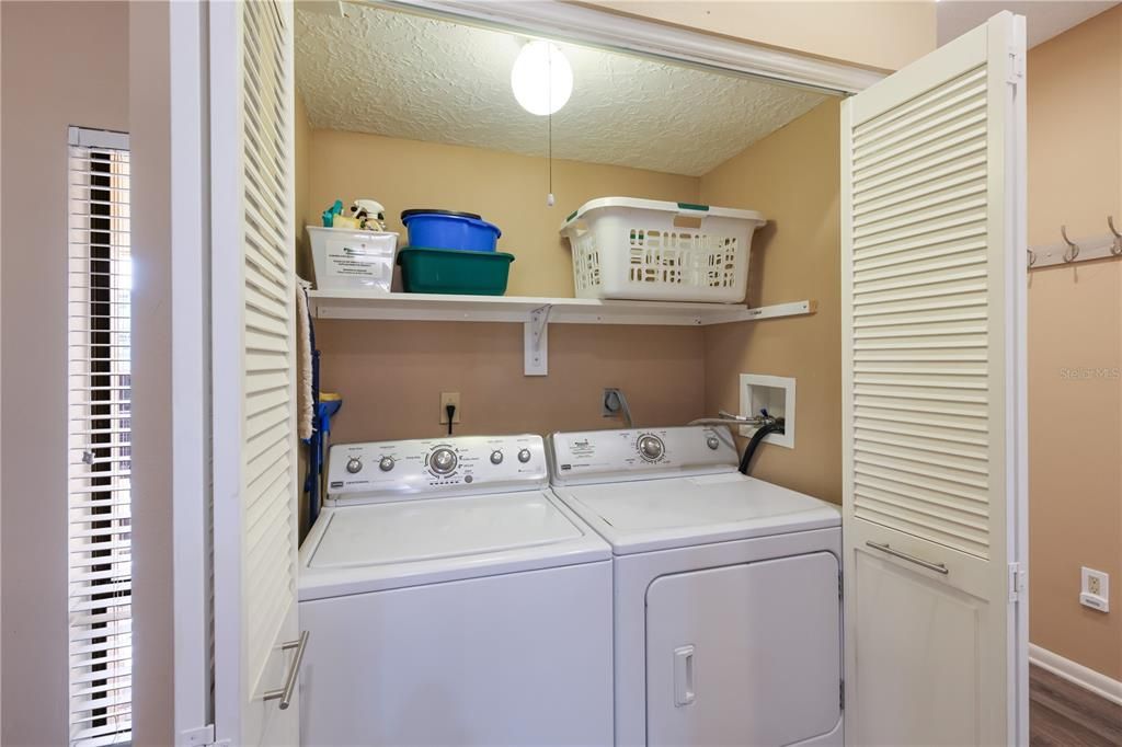 For Sale: $749,900 (2 beds, 2 baths, 1154 Square Feet)
