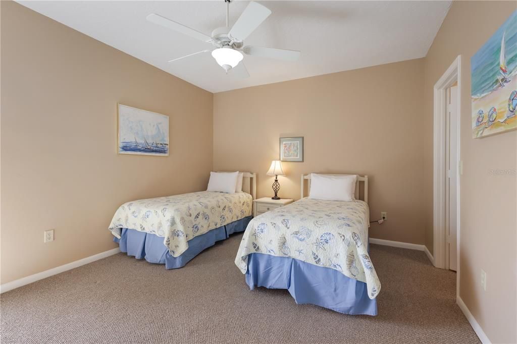 For Sale: $749,900 (2 beds, 2 baths, 1154 Square Feet)