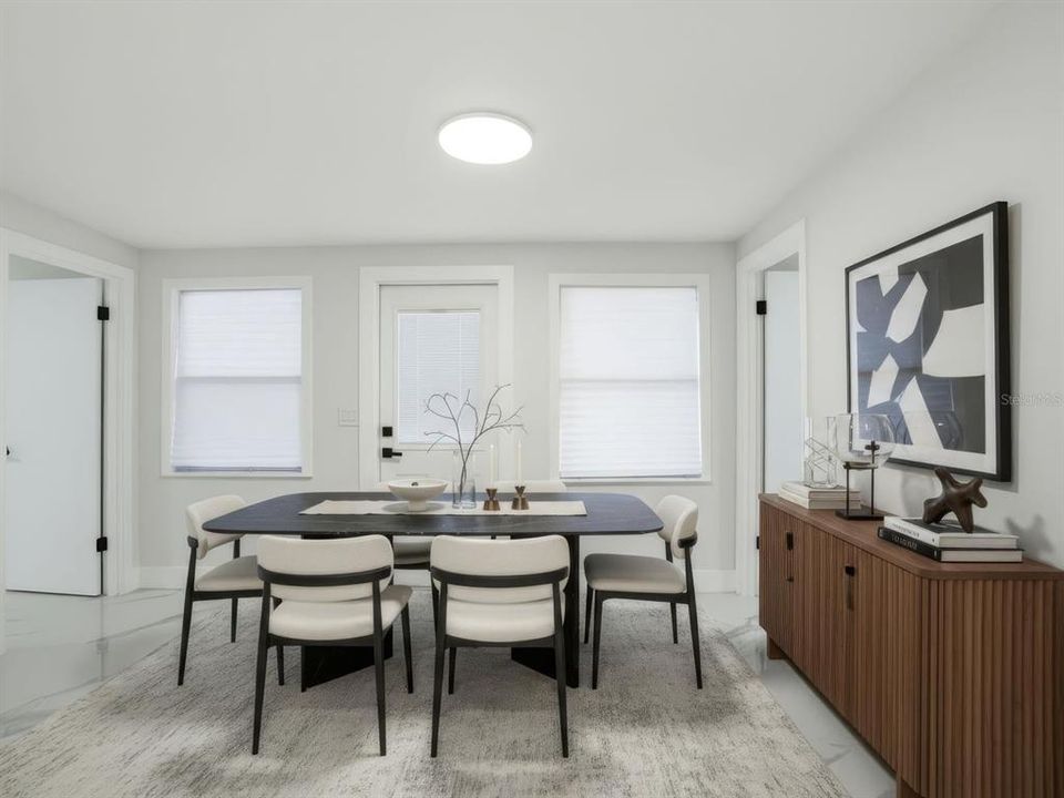 Activo con contrato: $238,000 (5 camas, 2 baños, 1400 Pies cuadrados)