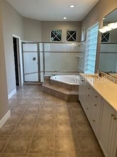 For Rent: $4,000 (3 beds, 2 baths, 2591 Square Feet)
