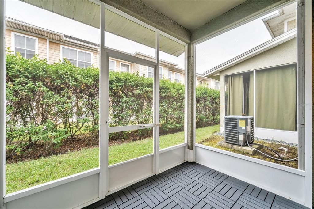Active With Contract: $2,150 (3 beds, 2 baths, 1822 Square Feet)