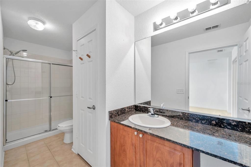 Active With Contract: $2,150 (3 beds, 2 baths, 1822 Square Feet)