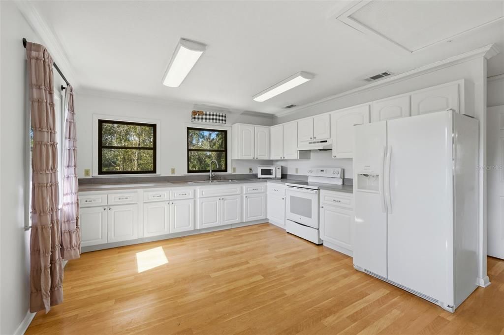 En Venta: $1,399,000 (2 camas, 1 baños, 864 Pies cuadrados)