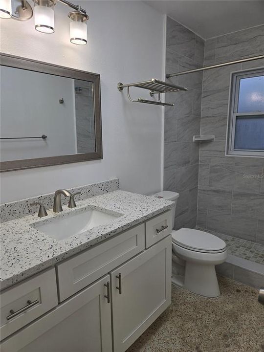 На продажу: $615,000 (2 спален, 0 ванн, 1372 Квадратных фут)