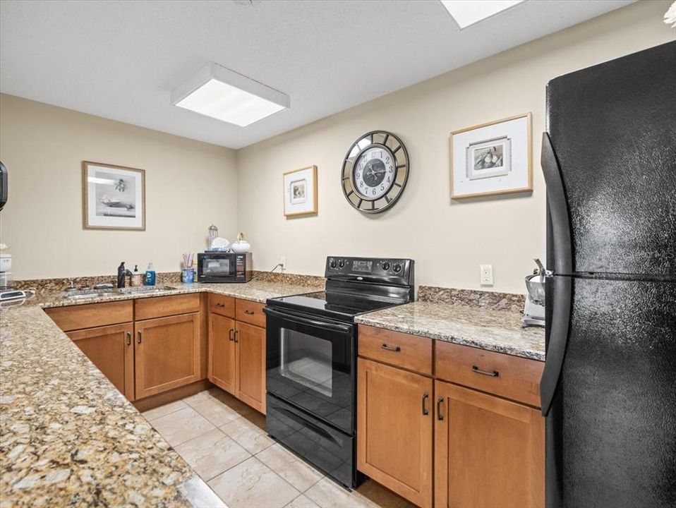 For Sale: $860,000 (3 beds, 2 baths, 1637 Square Feet)