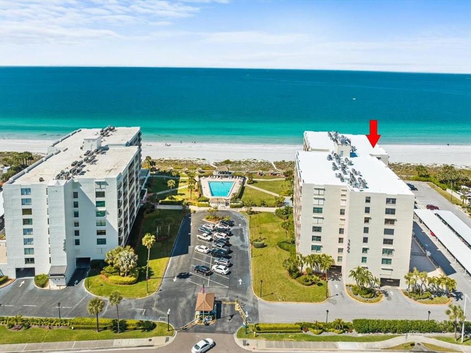 For Sale: $860,000 (3 beds, 2 baths, 1637 Square Feet)