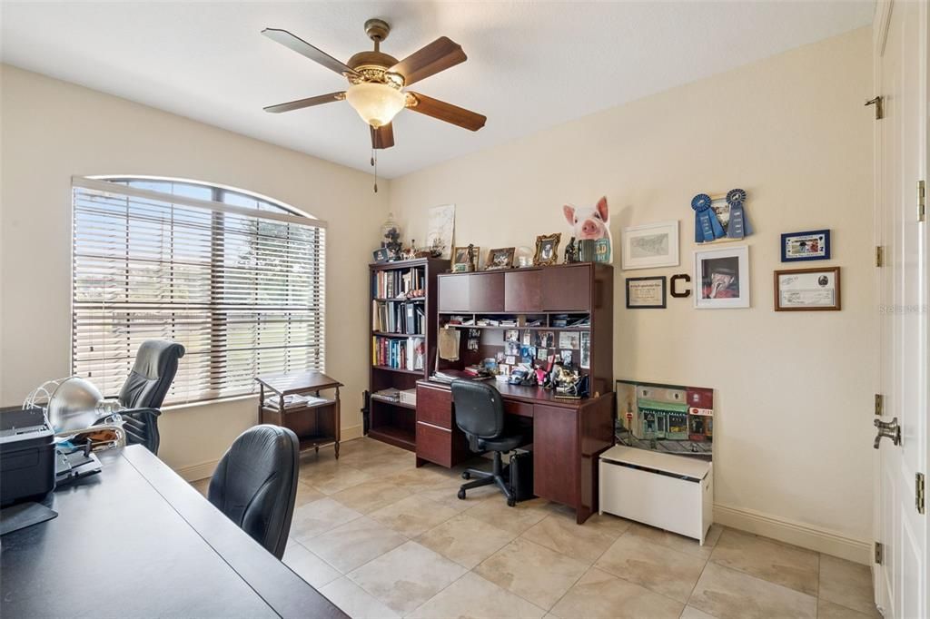 En Venta: $1,499,000 (4 camas, 3 baños, 3330 Pies cuadrados)