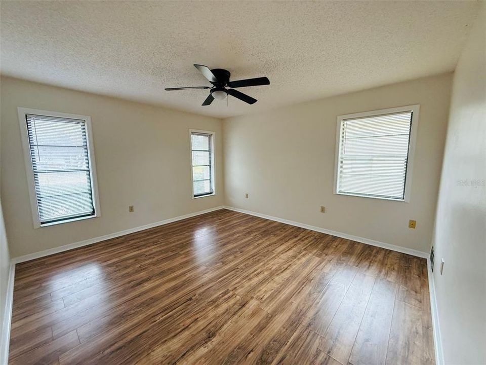 For Rent: $1,695 (2 beds, 2 baths, 1490 Square Feet)