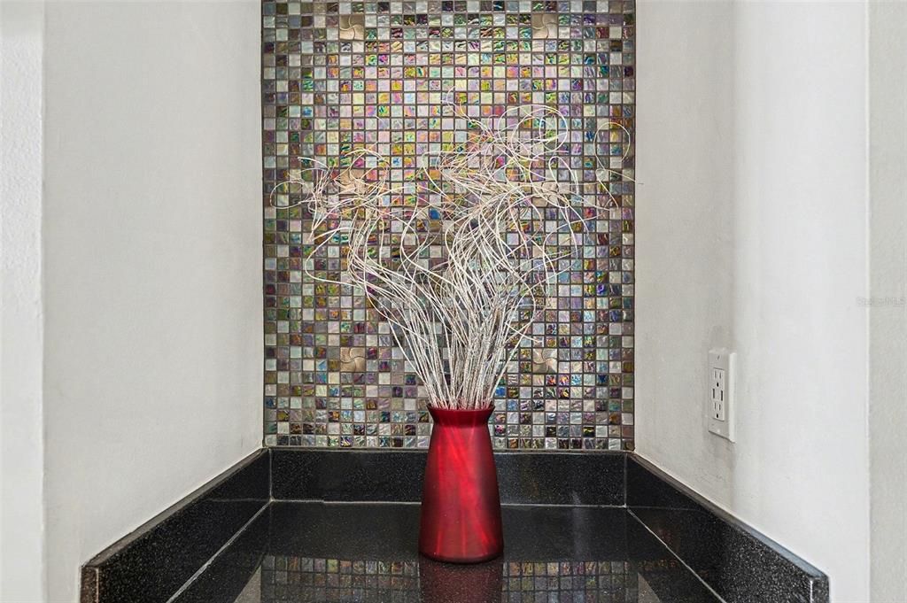 На продажу: $650,000 (2 спален, 2 ванн, 1317 Квадратных фут)