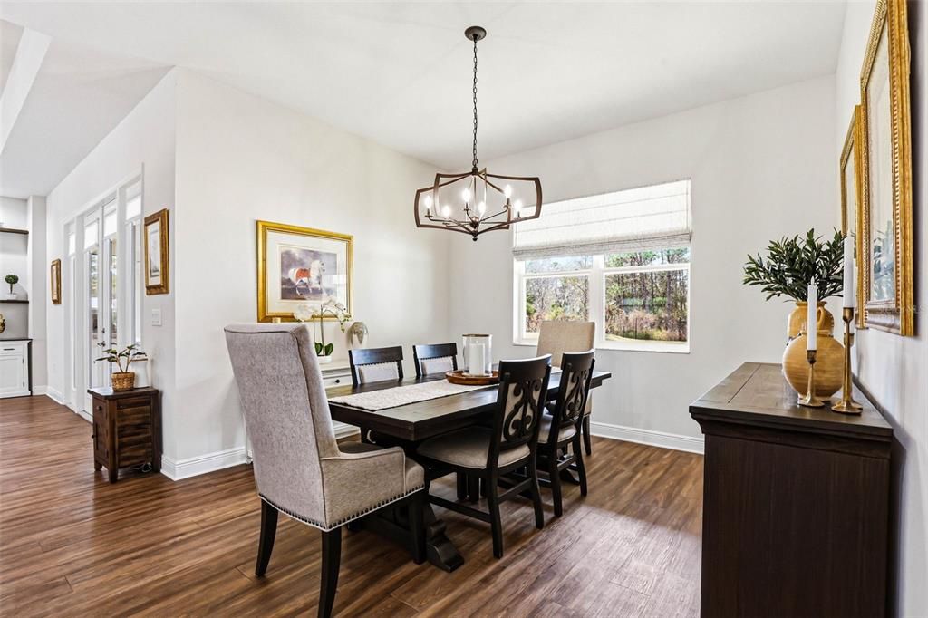 For Sale: $675,000 (3 beds, 2 baths, 2176 Square Feet)