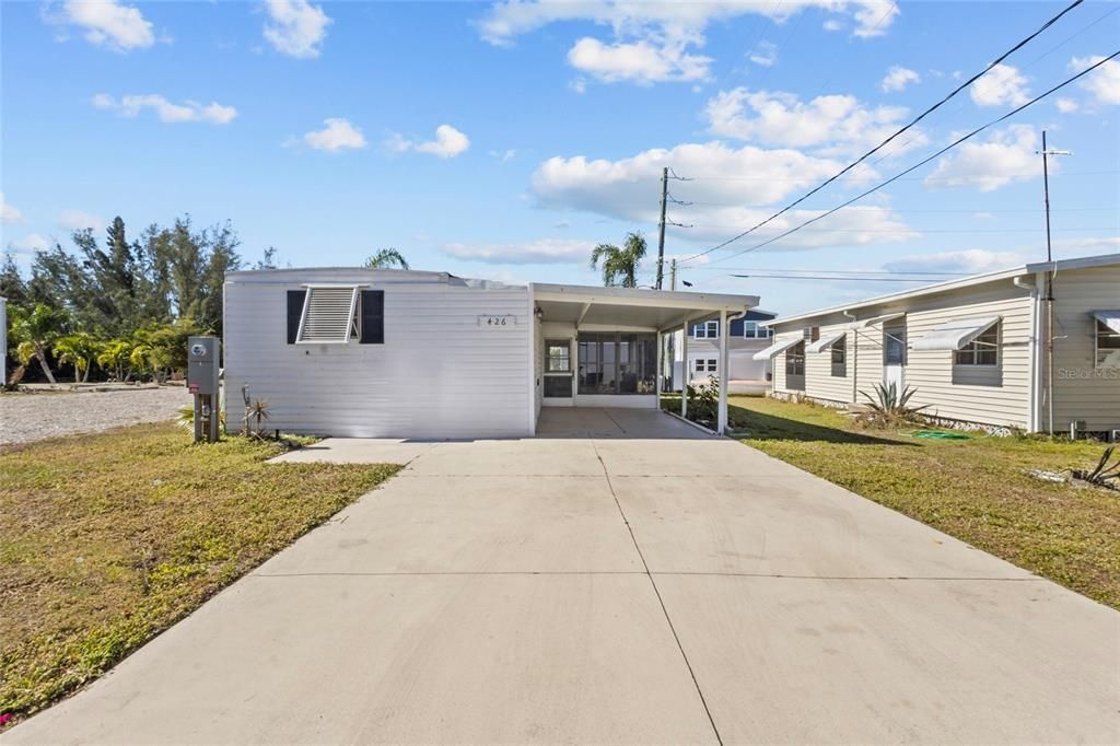 For Sale: $99,900 (1 beds, 1 baths, 480 Square Feet)