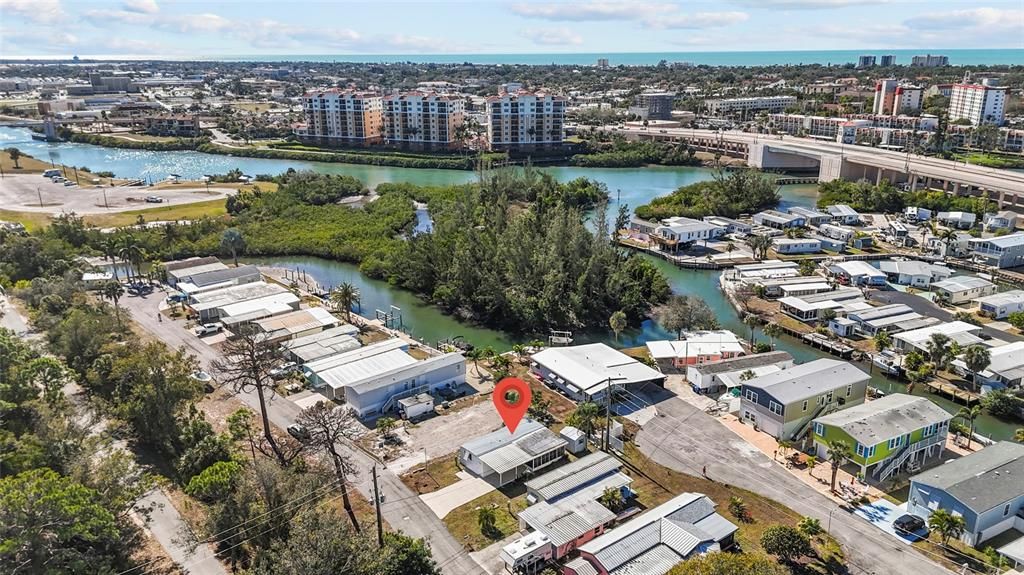 For Sale: $99,900 (1 beds, 1 baths, 480 Square Feet)