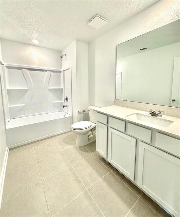 В аренду: $2,650 (5 спален, 2 ванн, 2112 Квадратных фут)