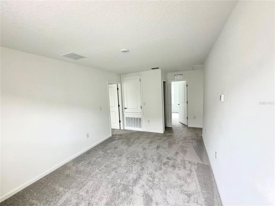 В аренду: $2,650 (5 спален, 2 ванн, 2112 Квадратных фут)