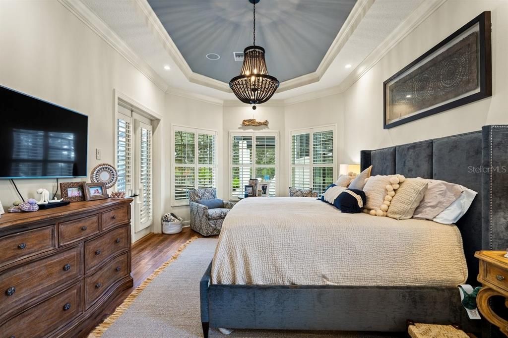 For Sale: $2,599,995 (5 beds, 6 baths, 4495 Square Feet)
