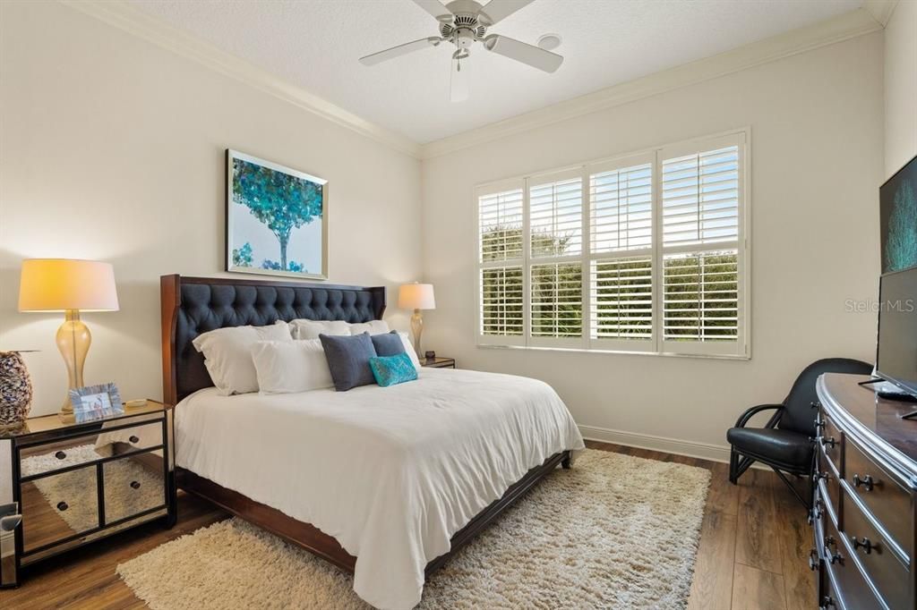 For Sale: $2,599,995 (5 beds, 6 baths, 4495 Square Feet)