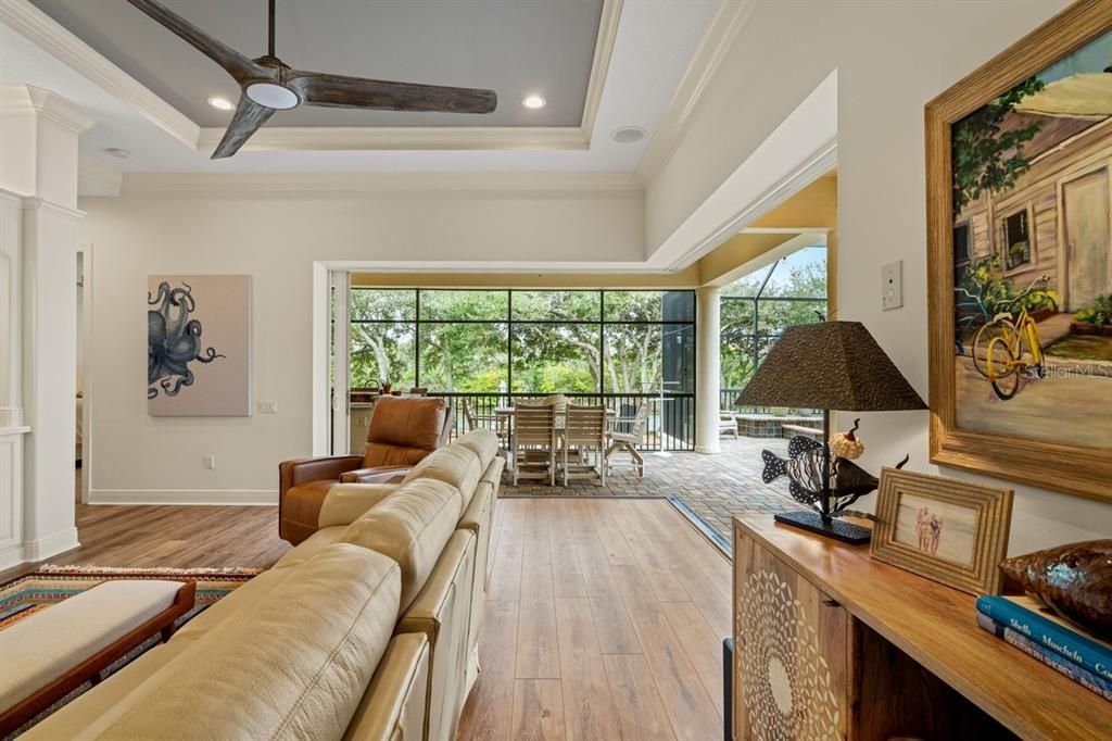 For Sale: $2,599,995 (5 beds, 6 baths, 4495 Square Feet)