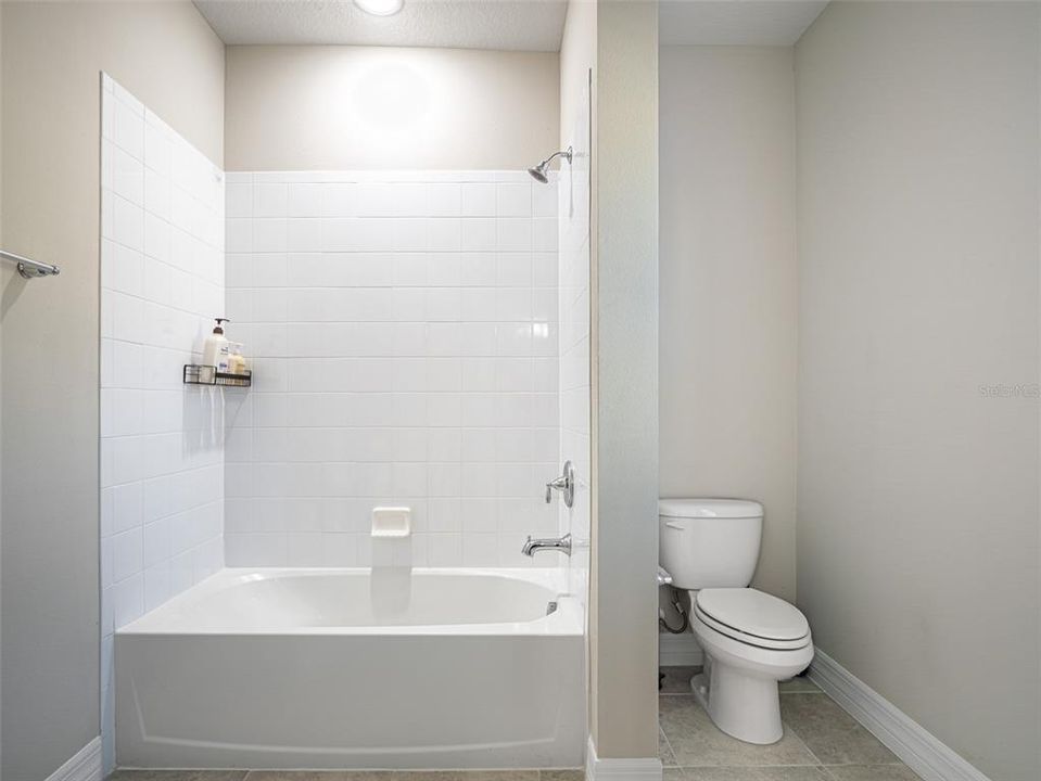 For Sale: $1,195,000 (6 beds, 5 baths, 5387 Square Feet)