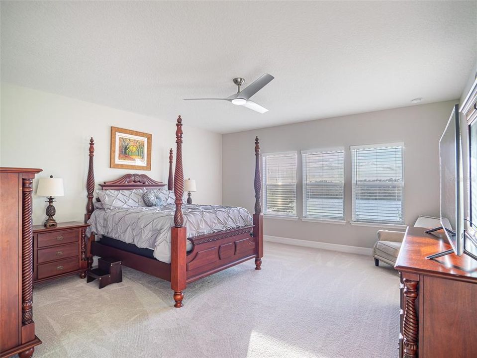For Sale: $1,195,000 (6 beds, 5 baths, 5387 Square Feet)