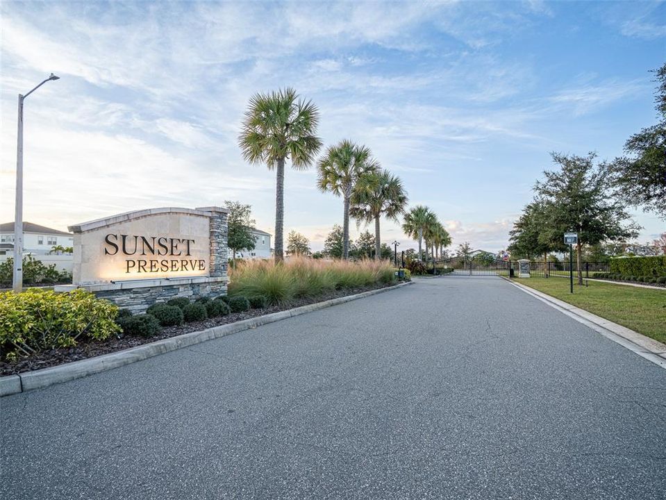For Sale: $1,195,000 (6 beds, 5 baths, 5387 Square Feet)