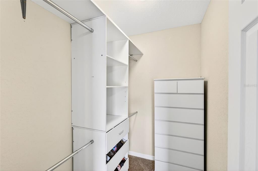 Active With Contract: $269,900 (3 beds, 2 baths, 1282 Square Feet)