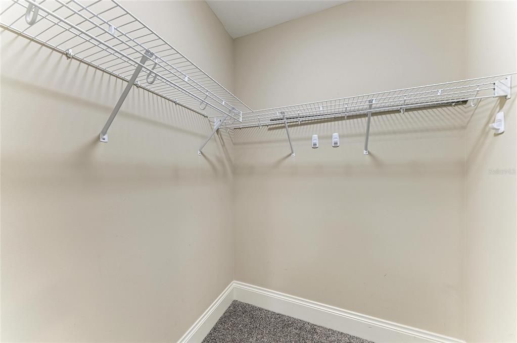 Activo con contrato: $499,000 (2 camas, 2 baños, 2051 Pies cuadrados)