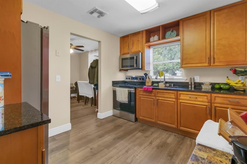 For Sale: $379,990 (3 beds, 0 baths, 1562 Square Feet)