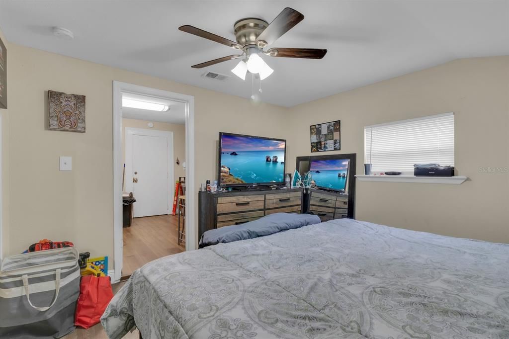 For Sale: $379,990 (3 beds, 0 baths, 1562 Square Feet)