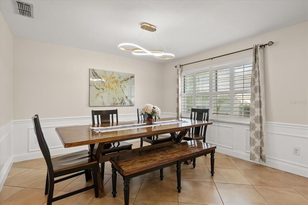 Activo con contrato: $849,000 (4 camas, 4 baños, 2995 Pies cuadrados)