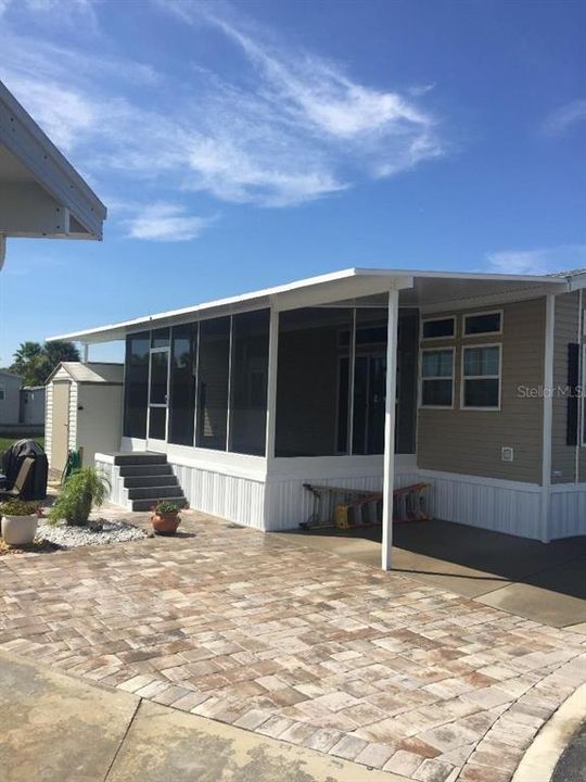 For Sale: $139,000 (1 beds, 1 baths, 504 Square Feet)