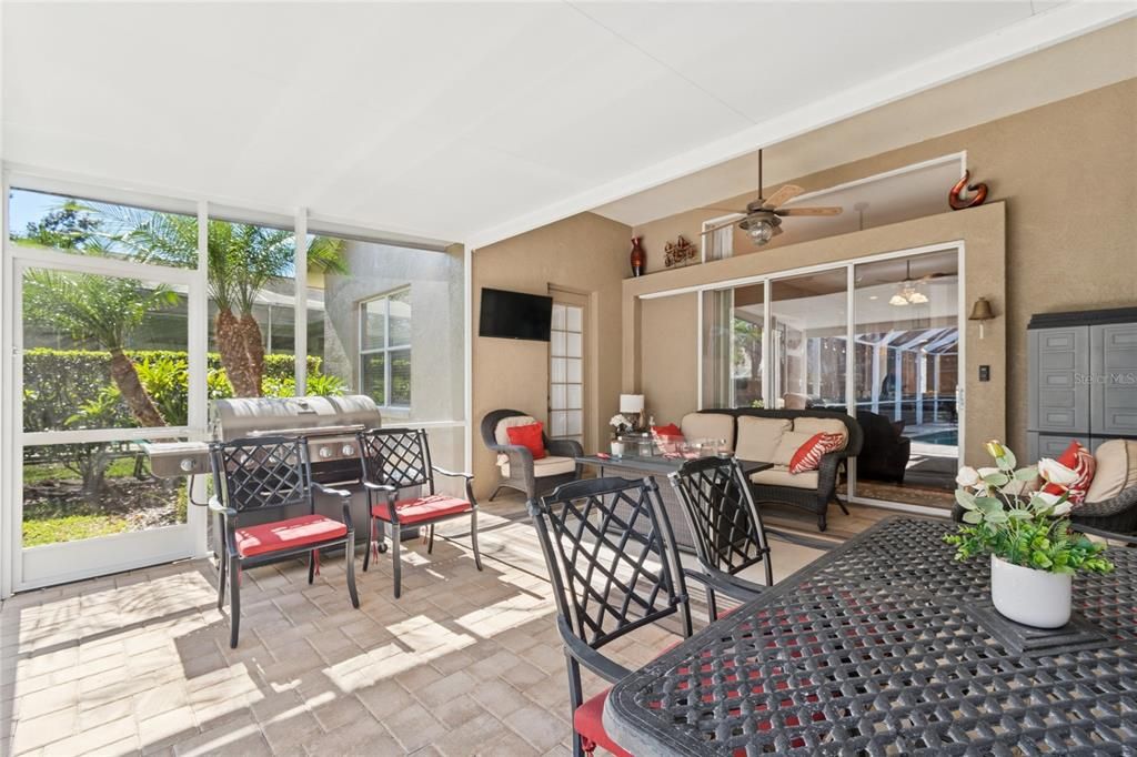 Active With Contract: $759,000 (5 beds, 3 baths, 3236 Square Feet)