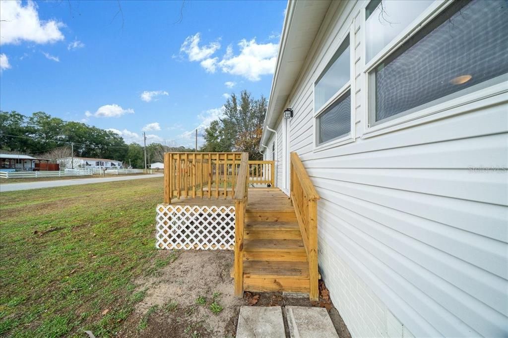 Activo con contrato: $169,000 (3 camas, 2 baños, 1344 Pies cuadrados)