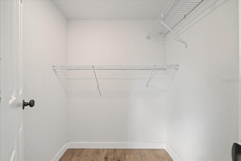 Activo con contrato: $169,000 (3 camas, 2 baños, 1344 Pies cuadrados)
