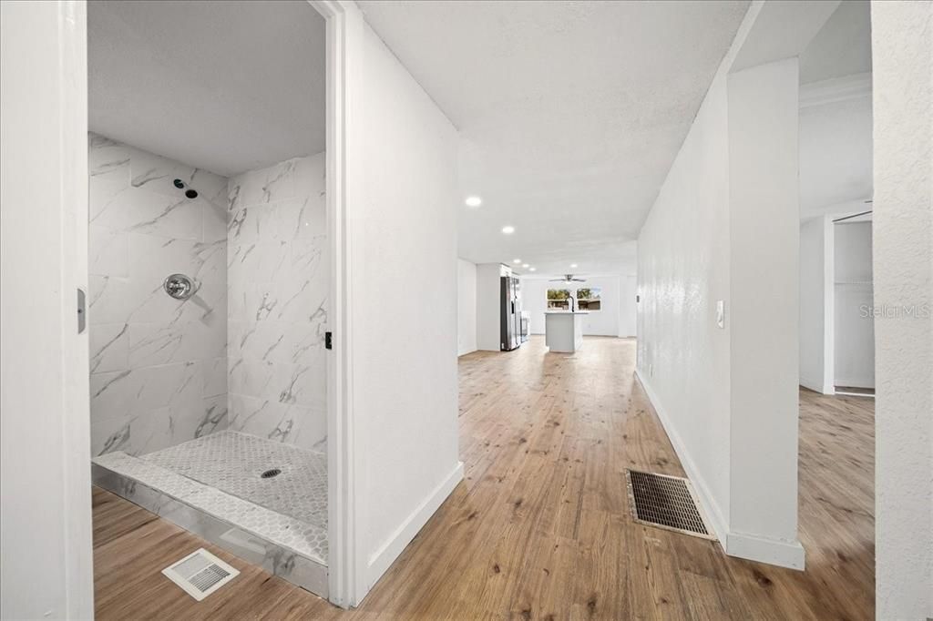Activo con contrato: $169,000 (3 camas, 2 baños, 1344 Pies cuadrados)