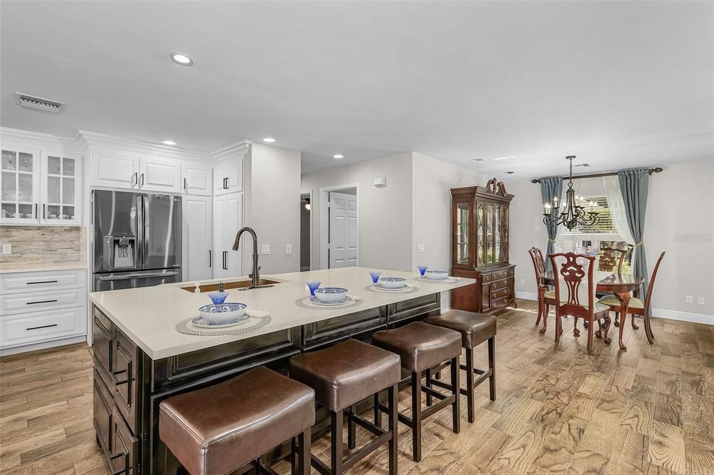 For Sale: $589,999 (3 beds, 2 baths, 1602 Square Feet)