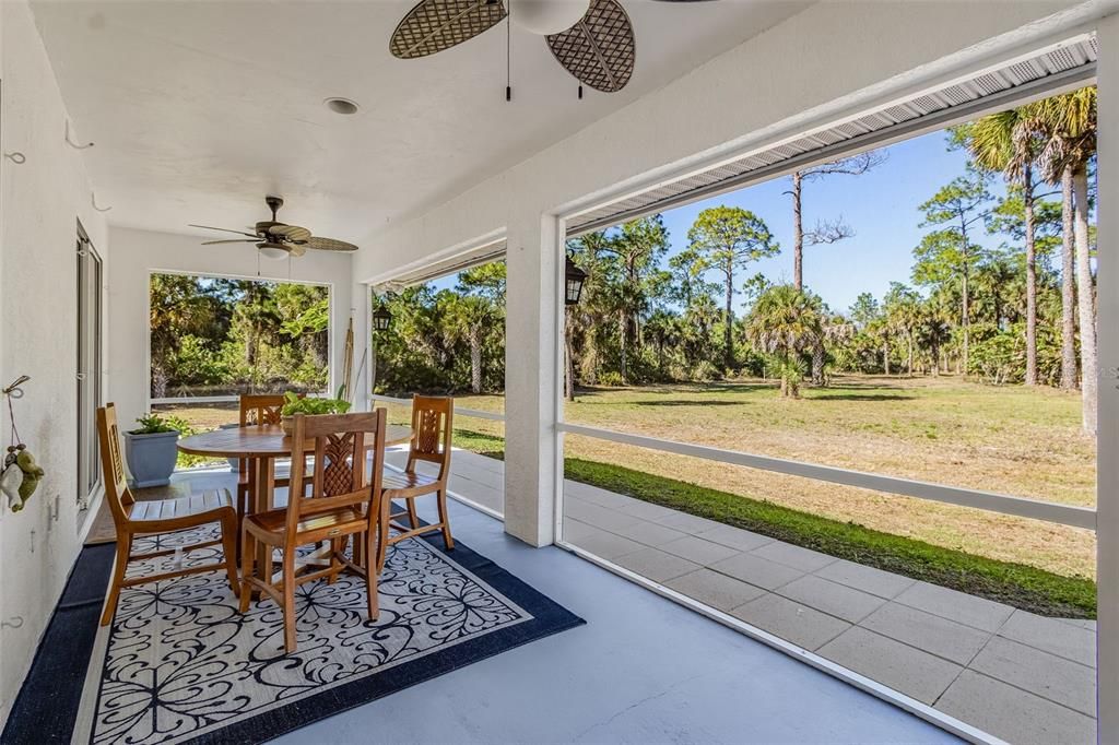 For Sale: $589,999 (3 beds, 2 baths, 1602 Square Feet)