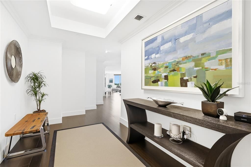 Activo con contrato: $2,399,000 (3 camas, 3 baños, 2780 Pies cuadrados)