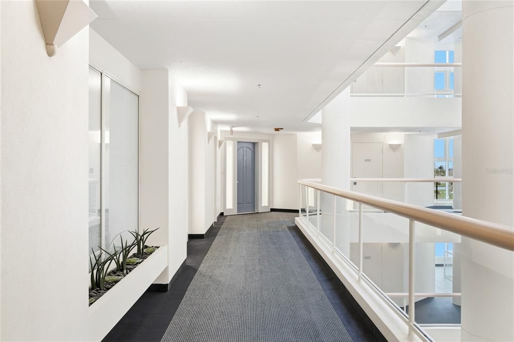 Activo con contrato: $2,399,000 (3 camas, 3 baños, 2780 Pies cuadrados)