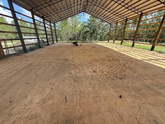 На продажу: $135,000 (0.46 acres)