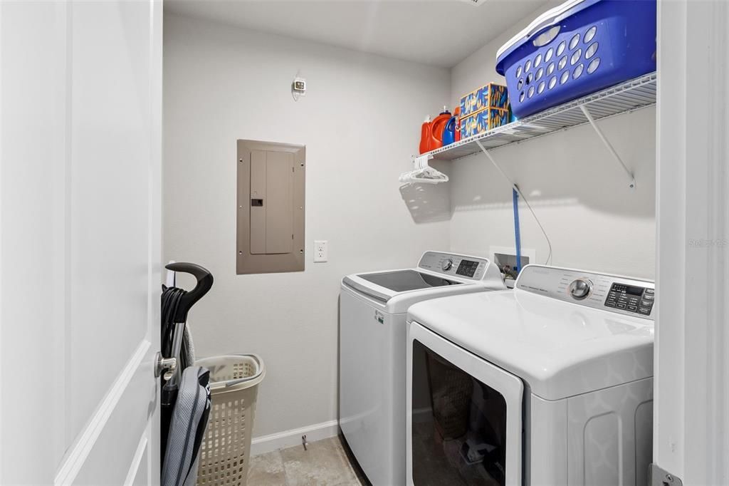 En Venta: $359,900 (3 camas, 2 baños, 1772 Pies cuadrados)