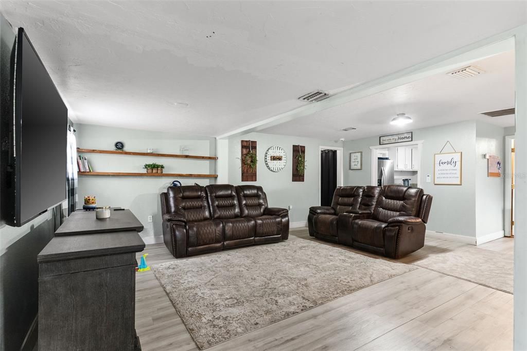 En Venta: $289,999 (2 camas, 1 baños, 1152 Pies cuadrados)