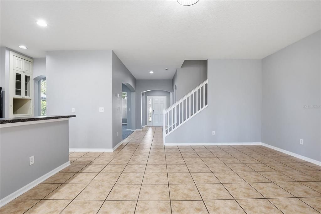 Active With Contract: $439,900 (4 beds, 2 baths, 2727 Square Feet)