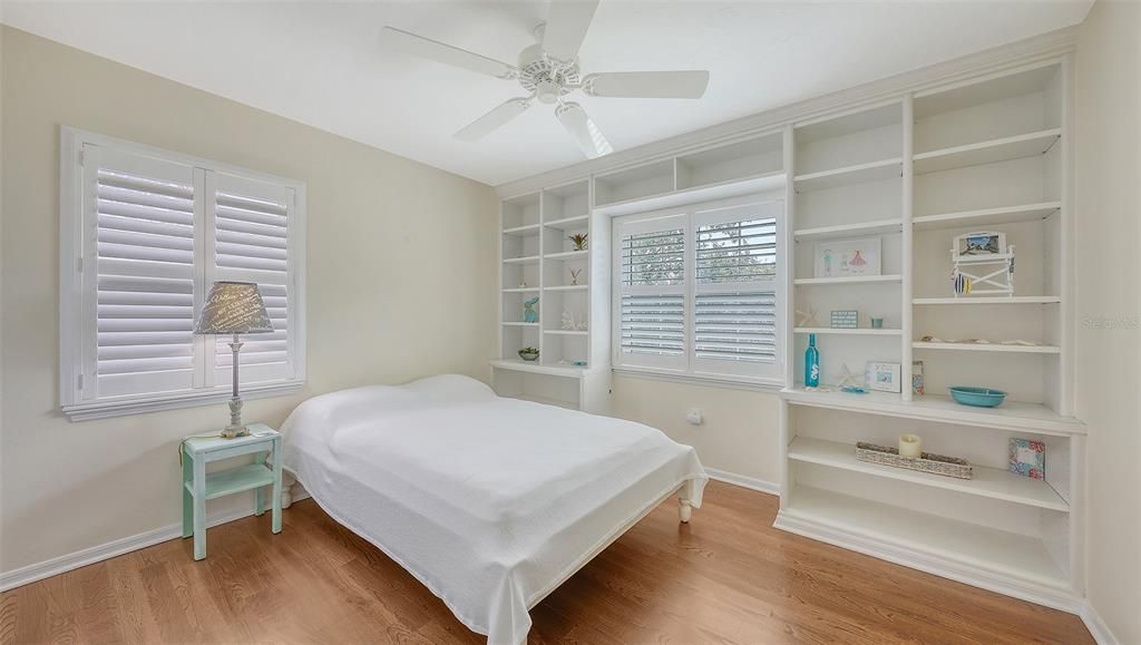 En Venta: $1,220,000 (4 camas, 3 baños, 2444 Pies cuadrados)