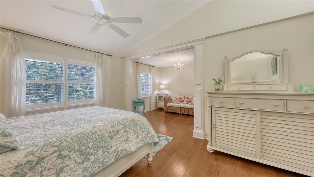 En Venta: $1,220,000 (4 camas, 3 baños, 2444 Pies cuadrados)