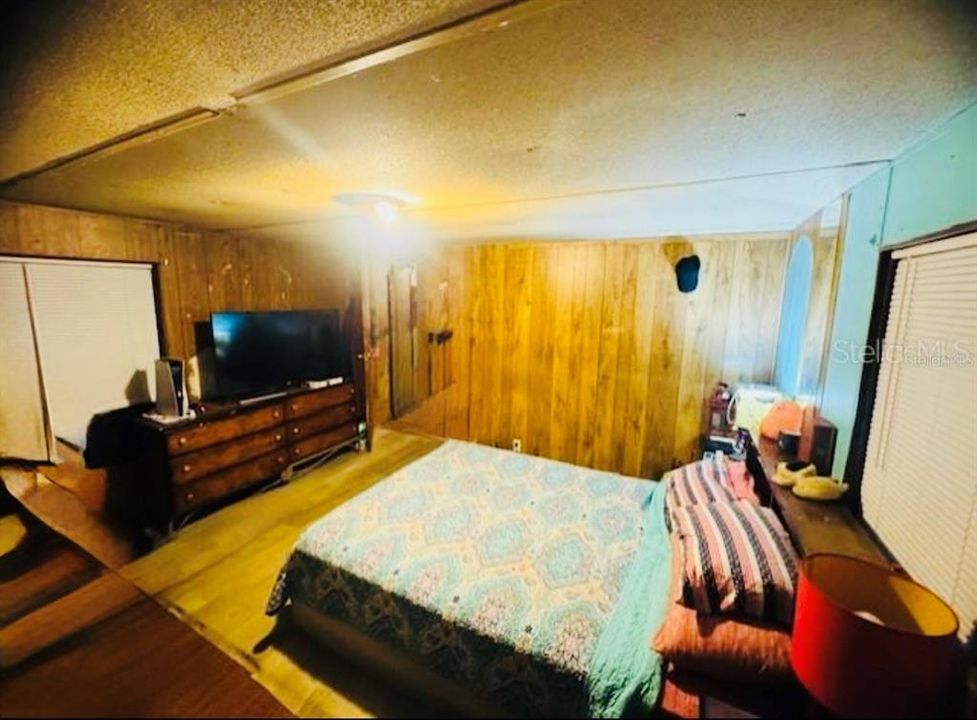 На продажу: $155,900 (2 спален, 2 ванн, 924 Квадратных фут)