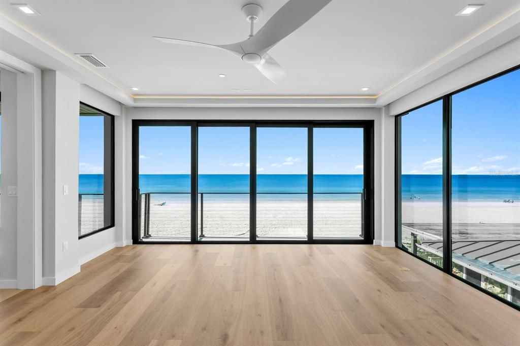 For Sale: $8,950,000 (6 beds, 6 baths, 8042 Square Feet)