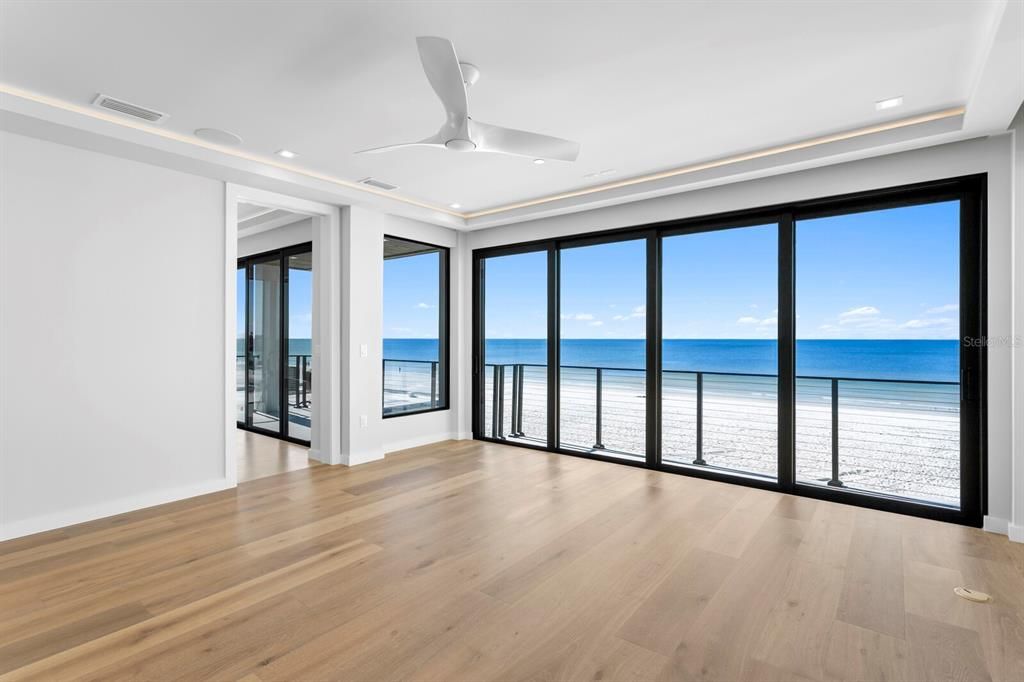 For Sale: $8,950,000 (6 beds, 6 baths, 8042 Square Feet)